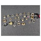 Various rings and accessories