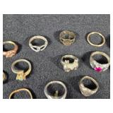 Various rings and accessories
