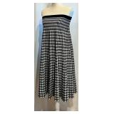 Vernika Maine Skirt M & Nanushka Skirt L & Phillip Lim Leopard Print Skirt L & Etro White Capris 44