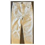 Mother Staycation Hawaiian Shirt & The Maverick Fray Jeans