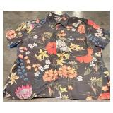 Mother Staycation Hawaiian Shirt & The Maverick Fray Jeans