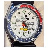 Lorus Disney Mickey Mouse Quartz Diver Watch - 100m Water Resistant