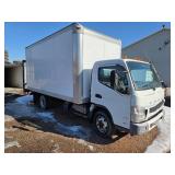 2013 Mitsubishi Fuso Cabover Box Truck 16