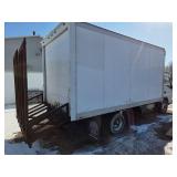 2013 Mitsubishi Fuso Cabover Box Truck 16