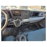 2013 Mitsubishi Fuso Cabover Box Truck 16