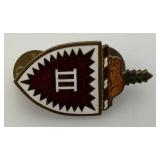 Vintage US Army 3rd Engineer Battalion Unit Beaver Crest Clutchback Pin Badge
