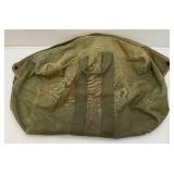 US Military Duffle Bag And Ammo Belt