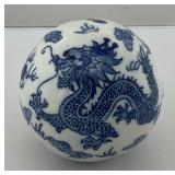 RARE Vintage Large Blue/White Chinoiserie Dragon Motif Sphere Carpet Ball 4"