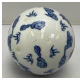 RARE Vintage Large Blue/White Chinoiserie Dragon Motif Sphere Carpet Ball 4"