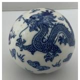 RARE Vintage Large Blue/White Chinoiserie Dragon Motif Sphere Carpet Ball 4"