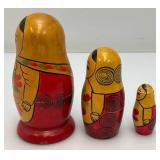 Vintage Russian Matryoshka Nesting Dolls Largeest 4 1/2"