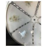 Vintage Daisy Floral Glass Ceiling Light Shade - Gold Chain Grid, 9in