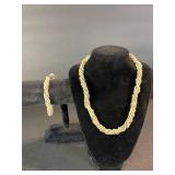 Cream Bead Rope Necklace & Bracelet Set