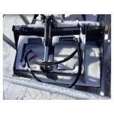 Landhonor Mini Skid Steer Grapple Bucket (MGB-72-44W)