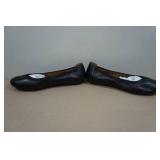 Vionic Caroll Flats - Size 10