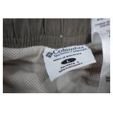 Columbia Shorts - Large