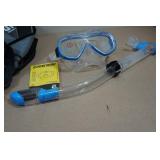 Cressi Adult Rondine Palau Fin Snorkel Set - Fin Size M/L