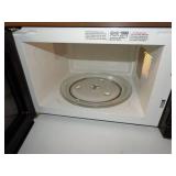 Hamilton Beach 1000 Watt Microwave