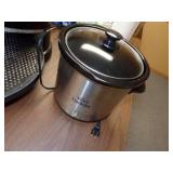 Presto Pizza Oven and Rival Crockpot