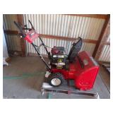 Yard Machine 24" Snowblower 208cc