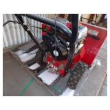 Yard Machine 24" Snowblower 208cc