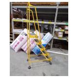 Yellow Steel Rolling Ladder