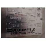 Wells Heated Syrup Dispenser - 2.5 Gallon