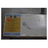 Flourescent Light Fixture