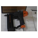 WEN 61721 18-Gauge 3/8-Inch to 2-Inch Pneumatic Brad Nailer