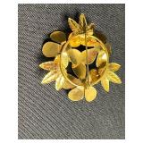 Vintage Gold-Tone Jewelry Lot: Enamel Heart Locket, Beaded Bracelet & Leaf Pins