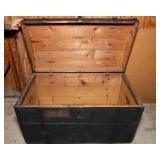 Antique Immigrant Trunk – New Prague, Minnesota