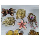 Lot of Assorted Brooches