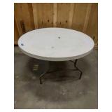 Round Folding Table