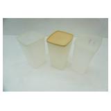 (3ct) Tupperware Cracker Containers w/lids