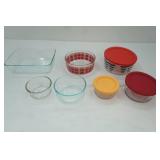 Pyrex bowls and baking dish (3 nesting bowls w/lids)