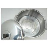 Large Pot & Lid 11"x5"