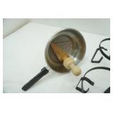 Kitchen Lot & bag of White cloth gloves