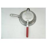 Vintage/Antique Scandinavian Krumkake Iron. Nordic Ware