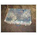 Mid size trunk style case of automo...