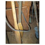 Vintage wood boat rowing oars and m...
