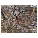 Vintage Womens Murray bicycle with ...