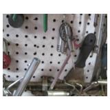 Huge value of assorted type screwdr...