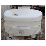 200 Gallon Poly Tank with Cover