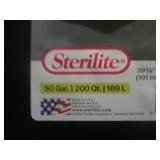 (FRNT) Sterilite 50-Gallon Tote - G...