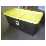 (FRNT) Sterilite 160 Qt Tote with W...