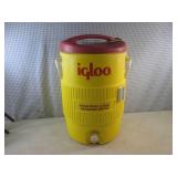 (EW7) Igloo 5-Gallon Water/Beverage...