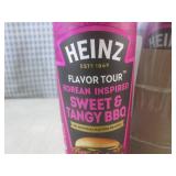 (B-3) 6 Bottles of Heinz Sweet & Ta...