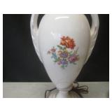 (CSB) Vintage Porcelain Table Lamp ...
