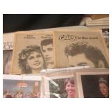 (D-4) Assorted Vintage Life Magazin...