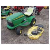 John Deere LT160 Lawn Mower (Unknown Condition)